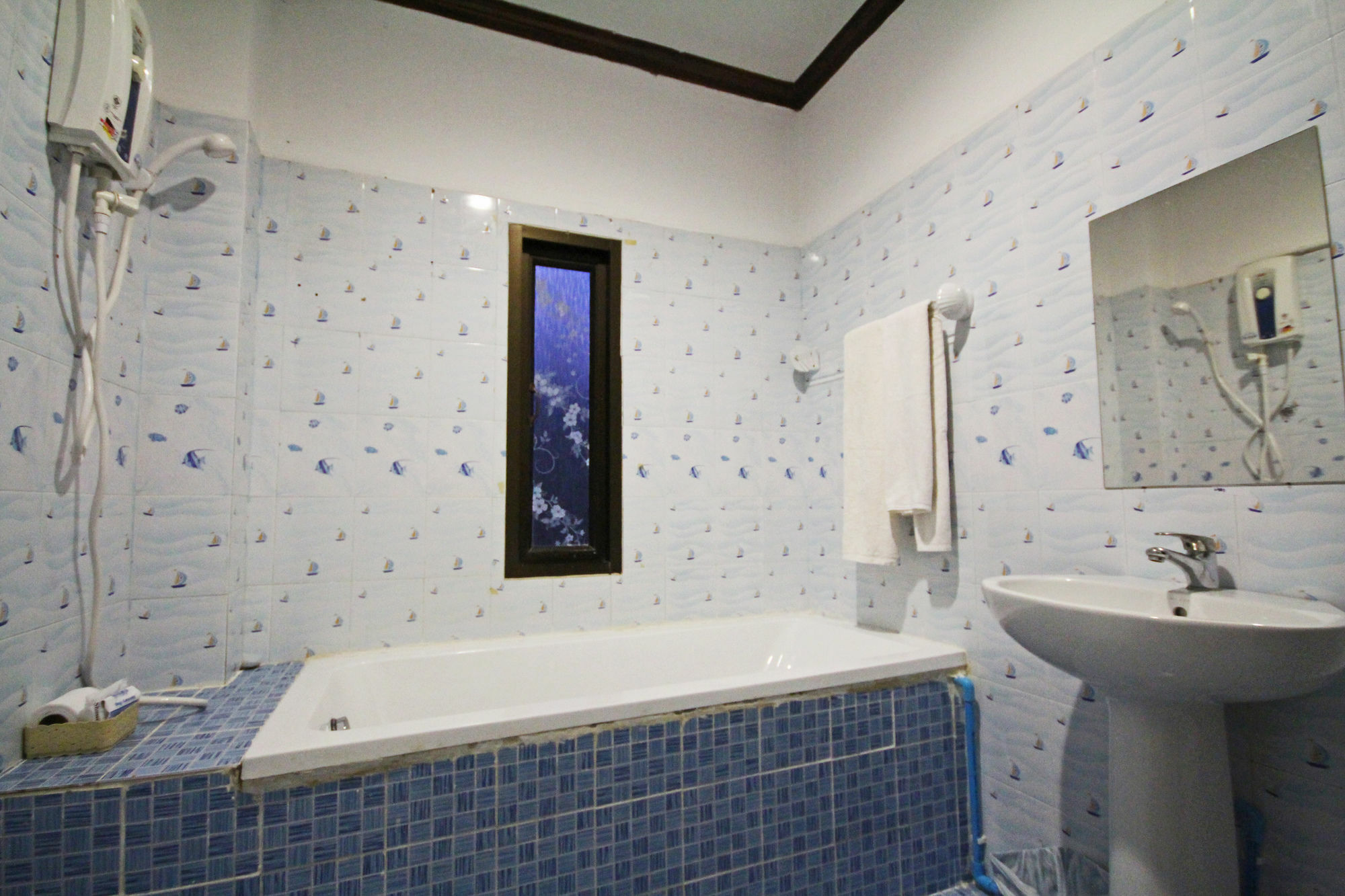 Lanta Sabai Hotel & Bungalows Ко-Ланта Экстерьер фото